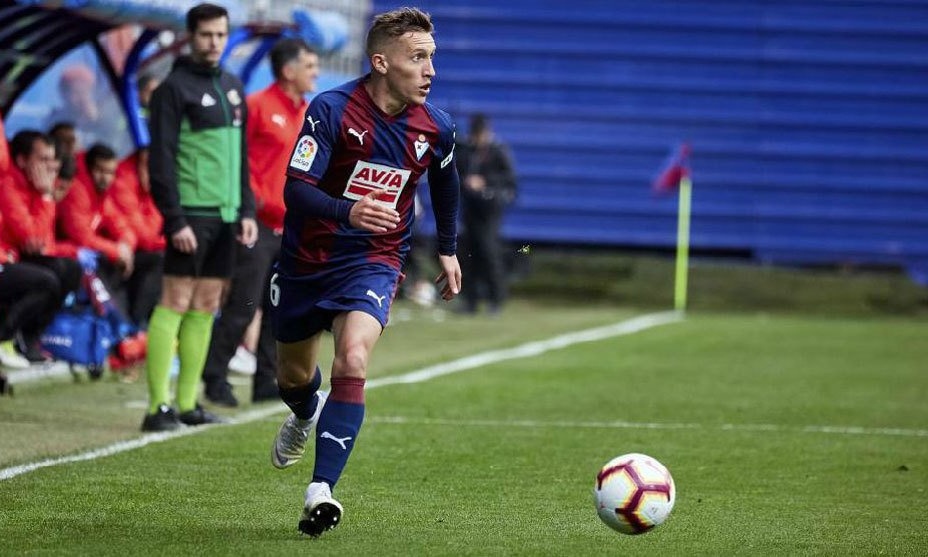 Εϊμπάρ: Απίστευτη κίνηση του Ντε Μπλάσις