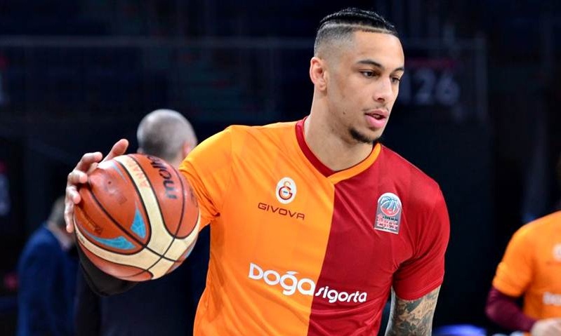 Έκλεισε στον Παναθηναϊκό ο Όγκαστ