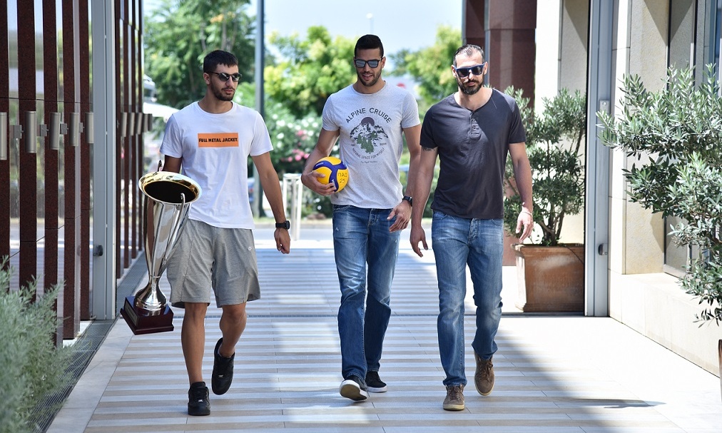 O πρωταθλητής βόλεϊ Παναθηναϊκός σηκώνει ξανά το κύπελλο