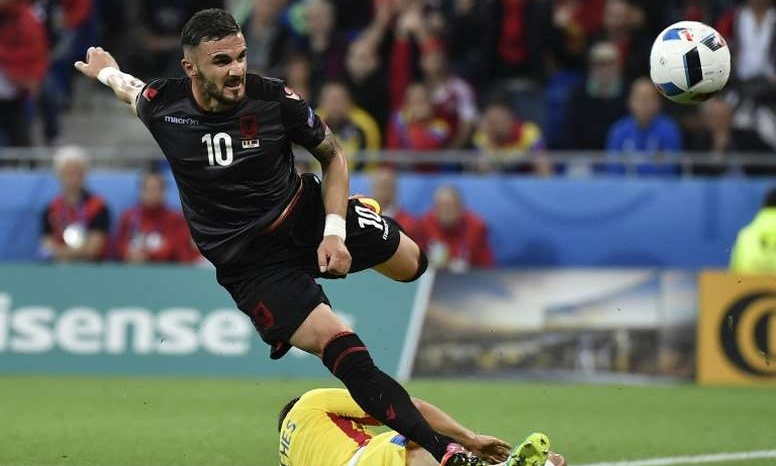 Άρης: Προχωράει για Σαντίκου (video+photos)