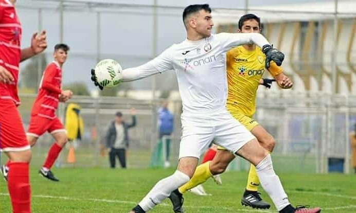 ΑΟ Τρίκαλα: Κοντά σε Γκάρα