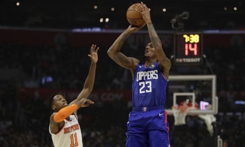 Σε καραντίνα επειδή επισκέφθηκε strip club ο Λου Ουίλιαμς! (photo)