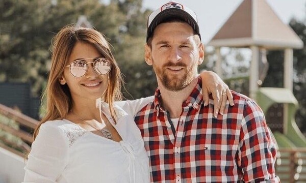 Κολλήσαμε! Η ρομαντική φωτογραφία του Μέσι και της Αντονέλα στις διακοπές