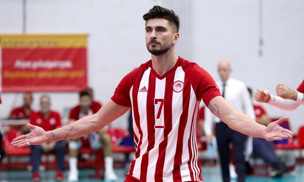 Φοίνικας Σύρου: Σενάρια για «βόμβα» με Πετρέα!