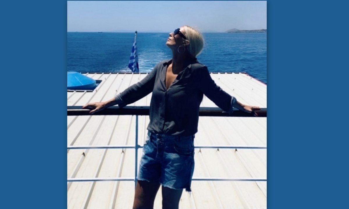 Μαρία Μπακοδήμου: Αδυνάτισε και έτσι είναι το κορμί της στα 55 της με μαγιό