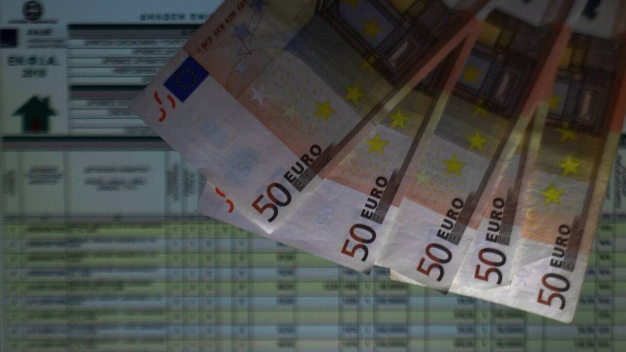Πρόστιμα και τόκοι για όσους υποβάλλουν εκπρόθεσμες δηλώσεις