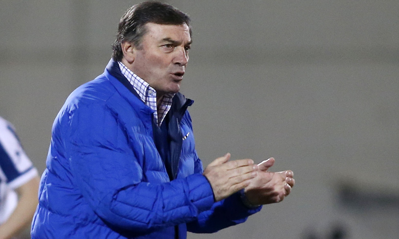 Aπόλλων Σμύρνης: Με Τεννέ στα μπαράζ