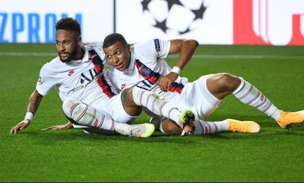 Champions League: Οι προκρίσεις έφεραν αναβολή στην Ligue 1 για Παρί και Λιόν