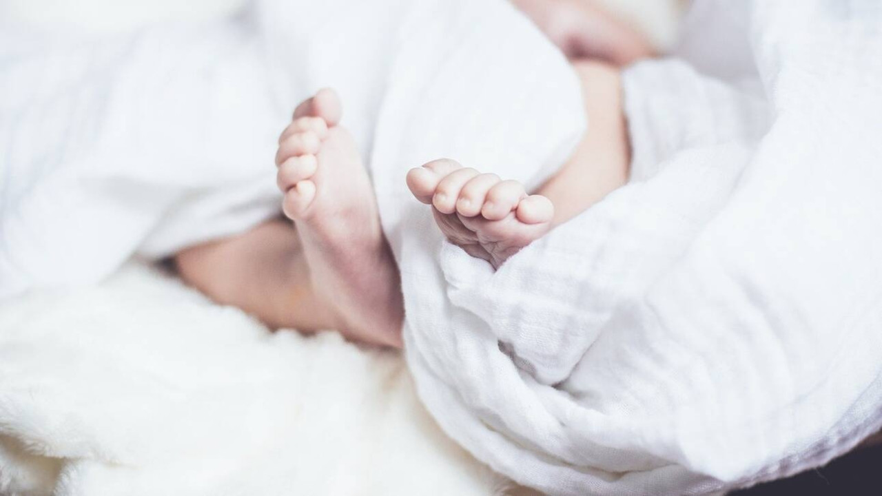 Επίδομα παιδιού: Ξεκίνησαν οι αιτήσεις - Πότε καταβάλλεται η τέταρτη δόση