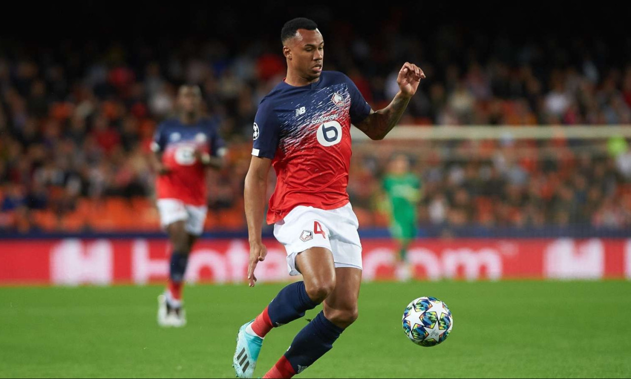 Άρσεναλ: Ενίσχυση με Μαγκαλιάες (video)