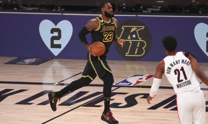 NBA: Νίκησαν και για τον Κόμπι οι Λέικερς (video)