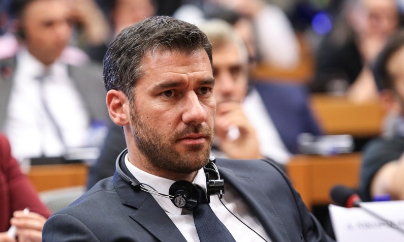 Τούρκοι χάκαραν το λογαριασμό του Σεϊταρίδη! (photos)