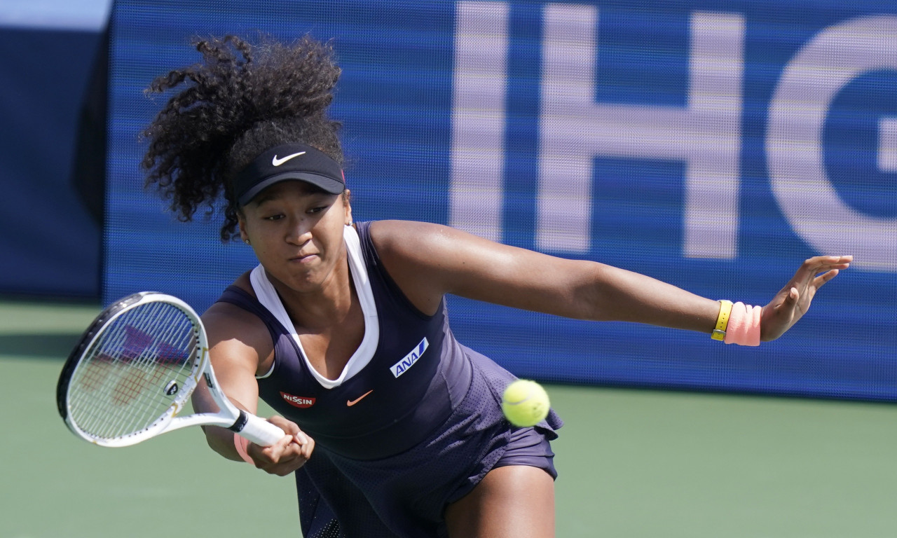 Western & Southern Open: Η Οσάκα δεν θα παίξει στον τελικό, ο τίτλος στην Αζαρένκα