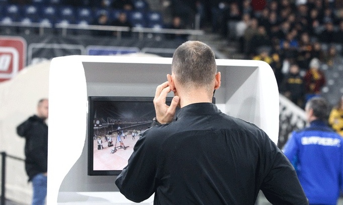 Με γραμμή οφσάιντ Super League και Κύπελλο από τα προημιτελικά