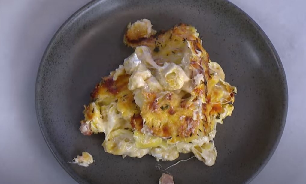 Άκης Πετρετζίκης: Τορτελίνια mac 'n' cheese με 4 τυριά