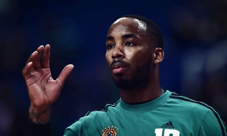 Στους Σανγκάη Σαρκς και ο Ντένμον