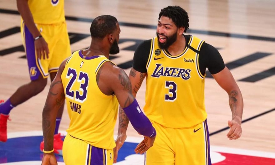 NBA: «Καθαρίζουν» οι Λέικερς (video)