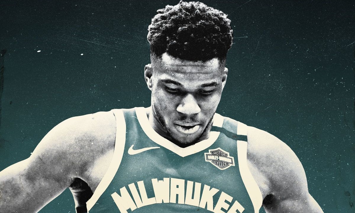 «Έσβησε» τους πάντες εκτός από την οικογένειά του ο Γιάννης Αντετοκούνμπο (photo)