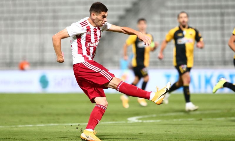 ΑΕΚ – Ολυμπιακός: Το «κόλλησε» ο Ραντζέλοβιτς στο πρώτο δεκάλεπτο του τελικού! (videos+photos)