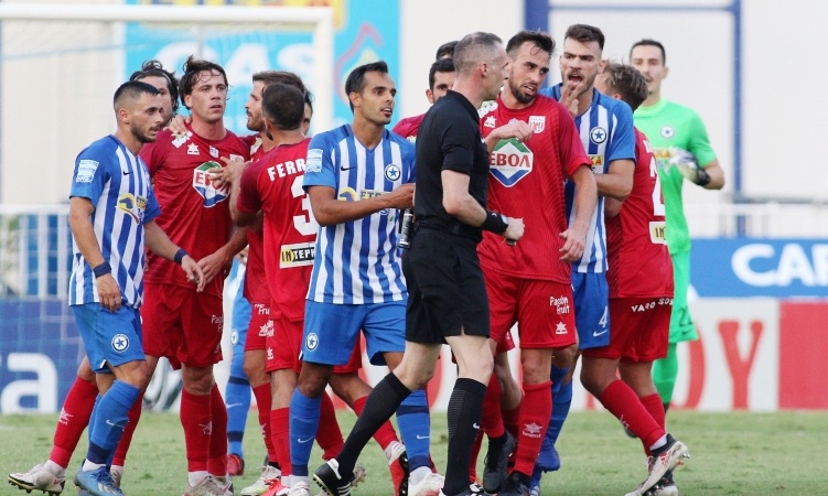 Ατρόμητος-Βόλος: Ο Μπέος που πήγε Περιστέρι, η ένταση στην αποβολή και η ταράτσα (photos)