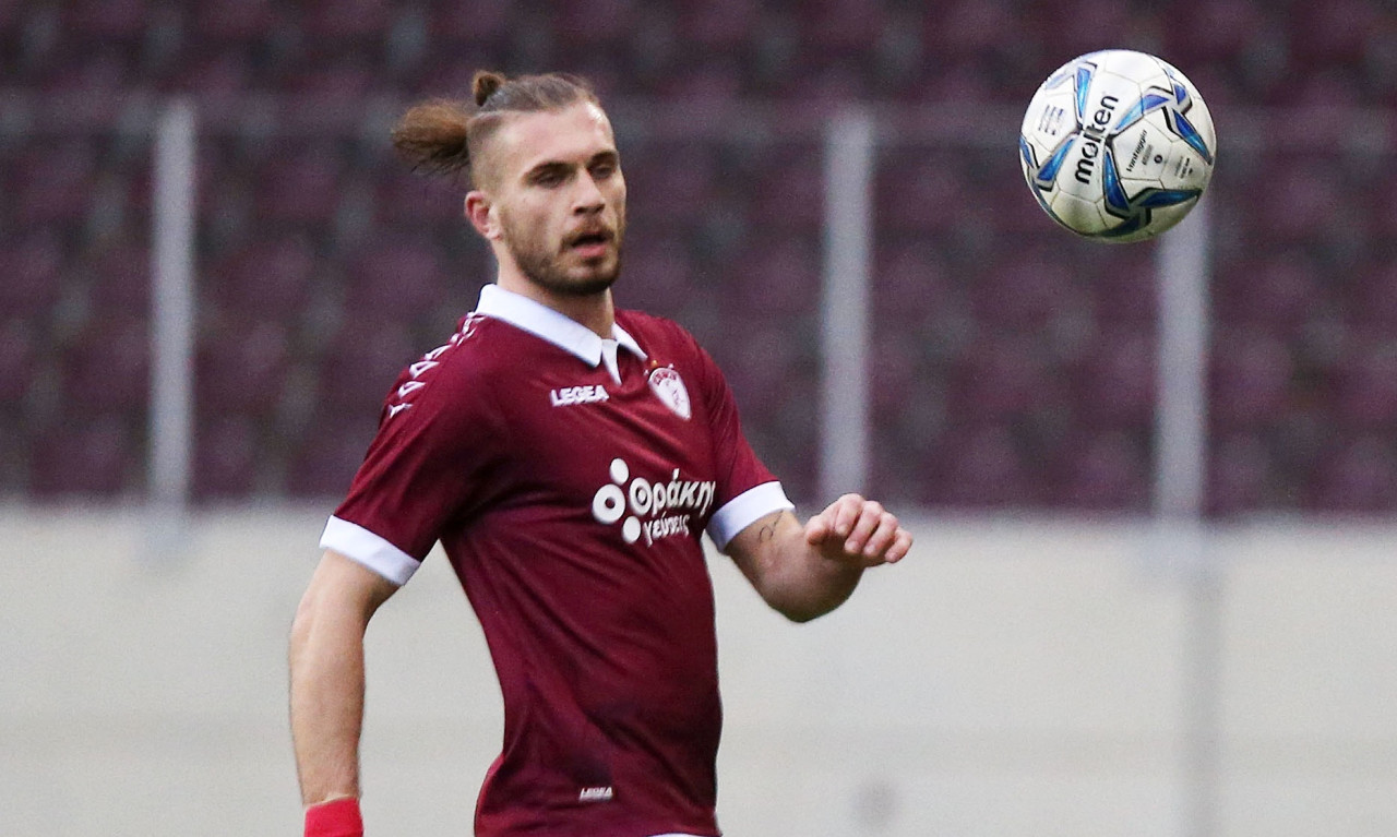 ΑΕΛ: Διαζύγιο με Παπάζογλου