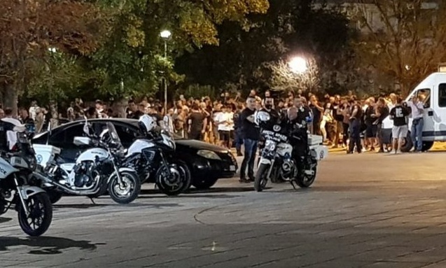 ΠΑΟΚ: Οπαδοί στην Τούμπα, ξέφρενοι πανηγυρισμοί (photos+video)