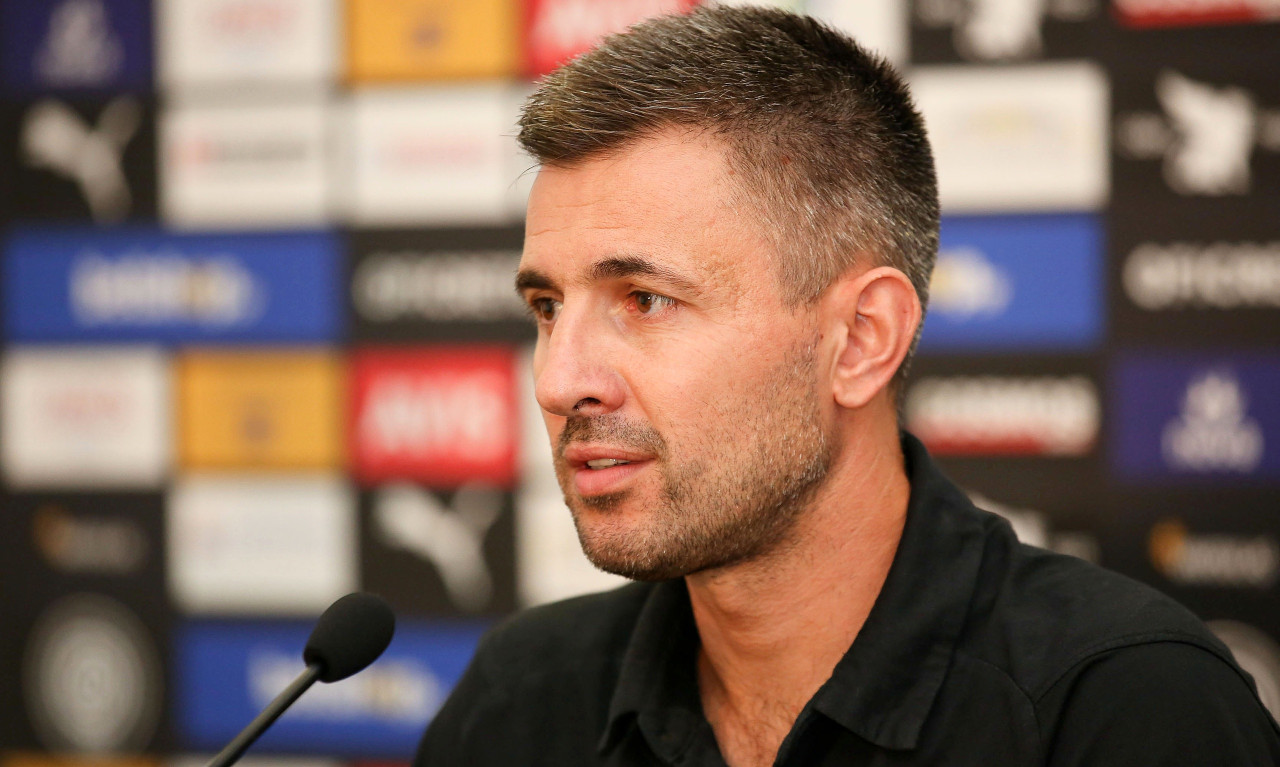 Σίμος: «Είναι μέρος της δουλειάς μας να πάμε παρακάτω» (video)