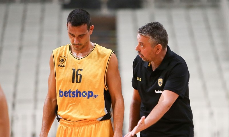 Ζήσης: «Η σεζόν είναι επιτυχημένη μόνο με τίτλους»