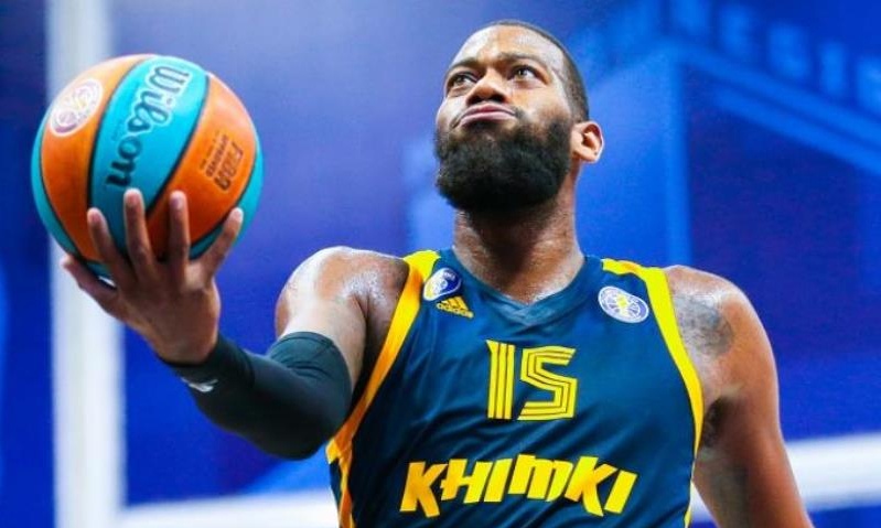 Η πρεμιέρα του Μονρό