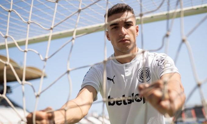 Λυμπεράκης: «Γι' αυτό επέλεξα τον ΟΦΗ» (video)