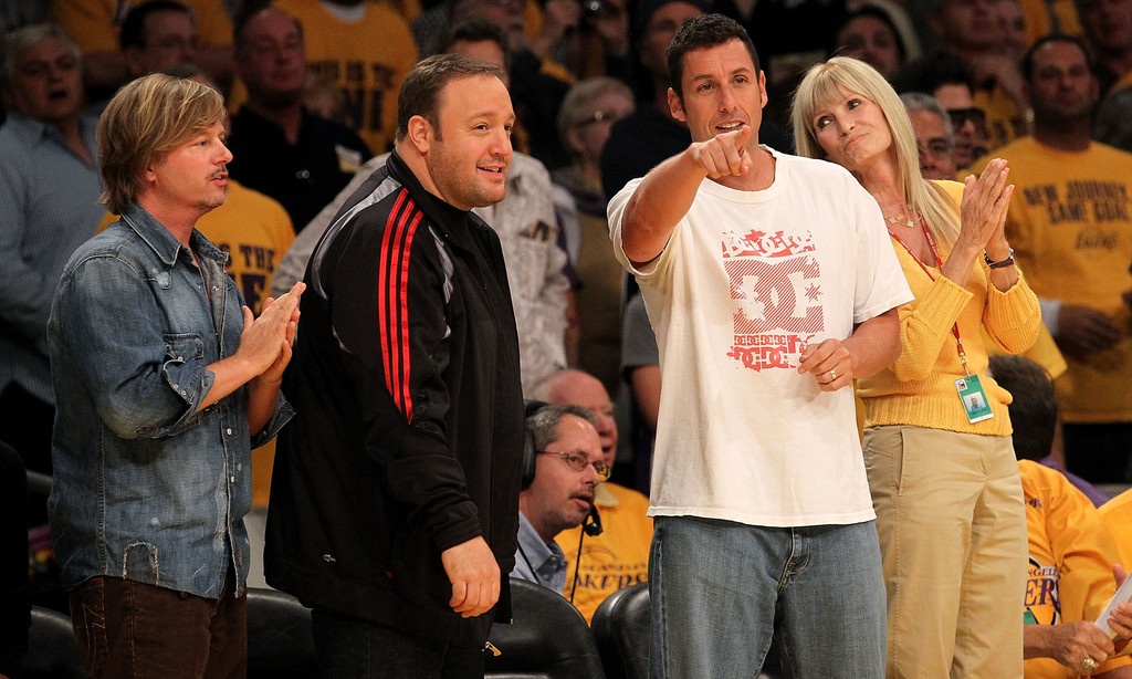 Ο Άνταμ Σάντλερ «έκλεψε» NBAer από τις προπονήσεις της ομάδας του!