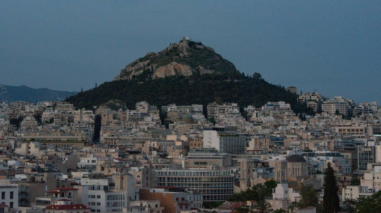 Λίγα και ακριβά τα νεόδμητα ακίνητα στην Αττική