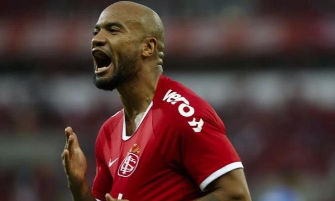 ΑΕΚ: Ξανά στο προσκήνιο ο Μολέδο