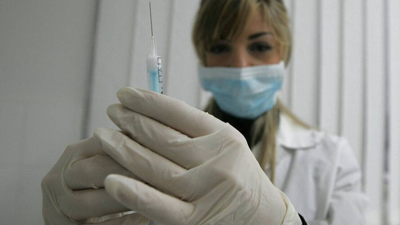 Αντιγριπικό εμβόλιο: Γιατί φέτος είναι πιο αναγκαίο και ποιοι πρέπει να το κάνουν