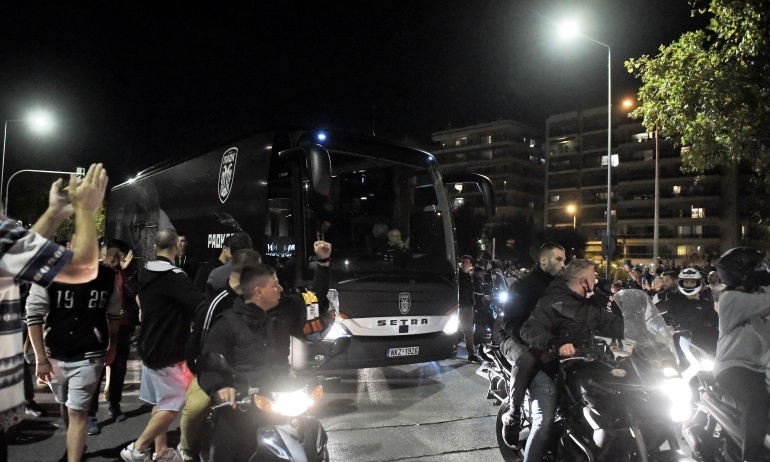 ΠΑΟΚ-Κράσνονταρ: Το επικό πανό και ο χαμός μέχρι την Τούμπα (photos)