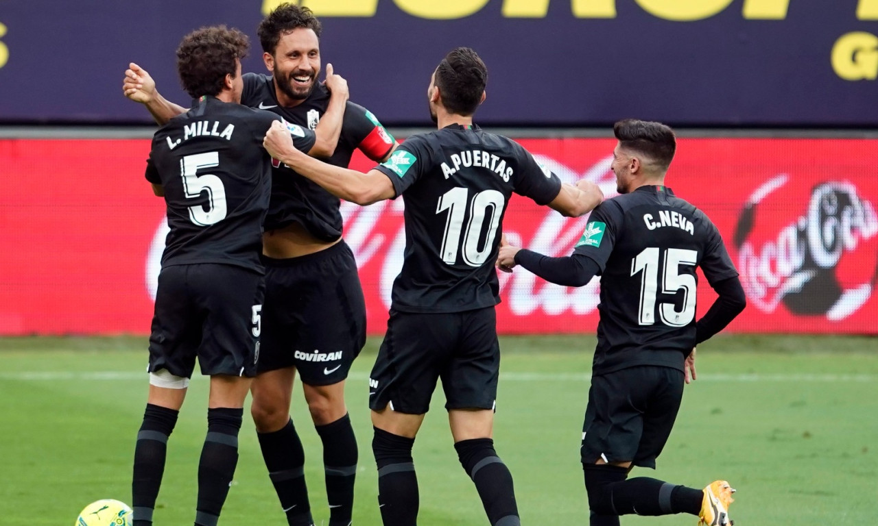 ΠΑΟΚ: Κόλλησε η Γρανάδα με τη Κάντιθ (video+photos)