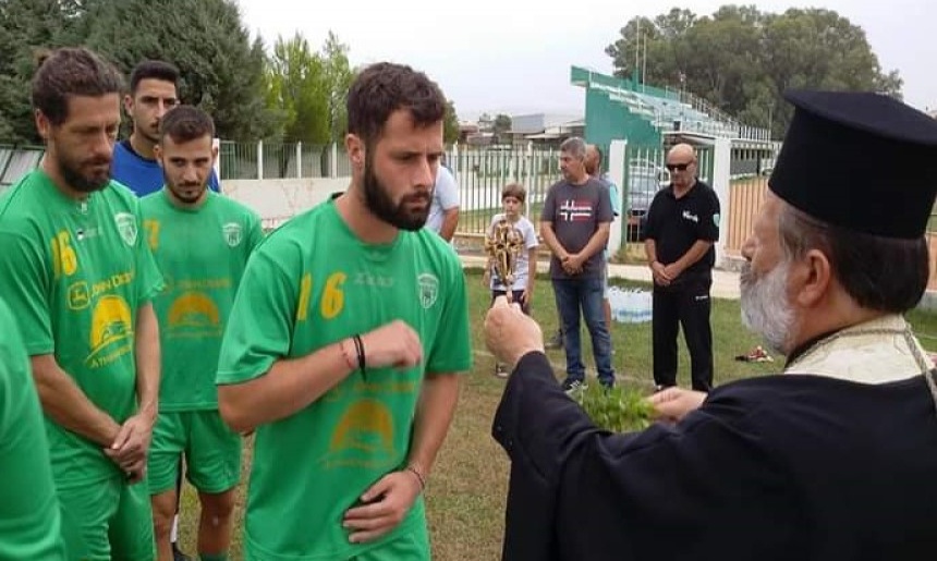 Αγιασμός στον ΠΑΟ Βάρδας και ευχές από τον πατέρα Χαράλαμπο!