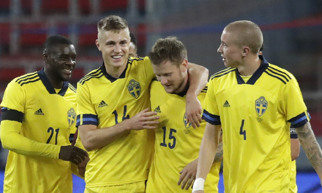 Επιστροφή με γκολ για τον Γιόχανσον (video)