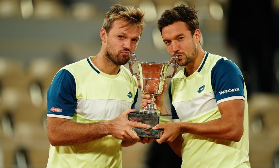 Roland Garros: Οι Γερμανοί Κράβιτς και Μις έκαναν το back to back στο Παρίσι (photos+videos)