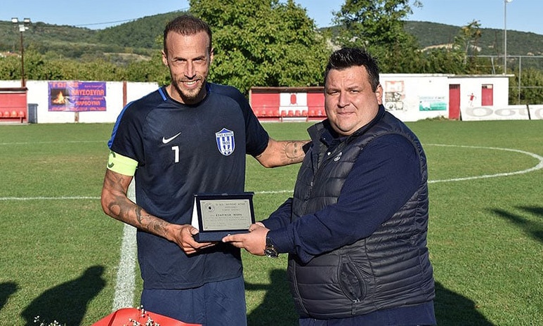 Απόλλων Λάρισας: Ο Δωτιέας τίμησε τον Βαγγέλη Μόρα