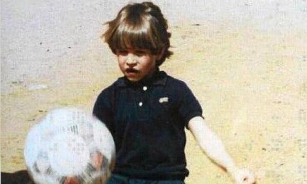 Αναγνωρίζετε τον παιχταρά της φωτογραφίας; - Δεν πάει ο νους σας ποιος είναι