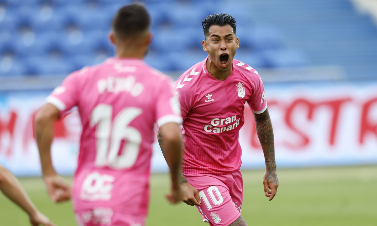 Τρομερές γκολάρες Αραούχο στη νίκη της Λας Πάλμας (photos+videos)