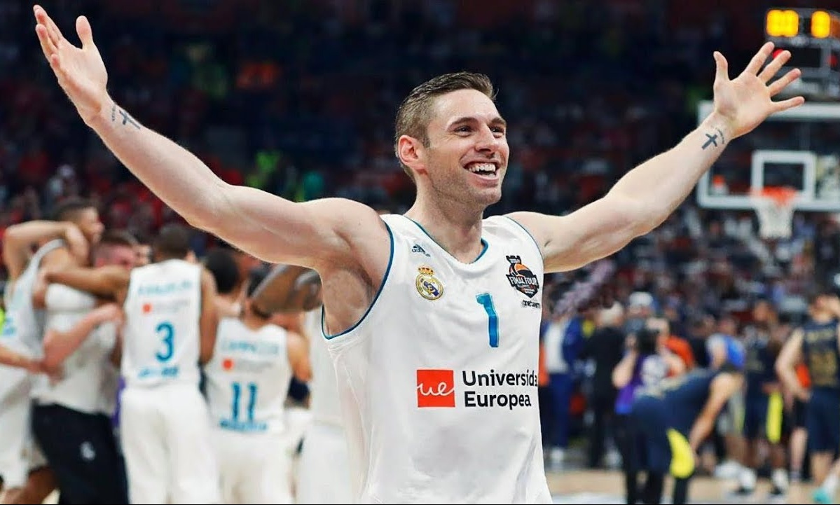 «Πρέπει να προστατεύσω τους γύρω μου»