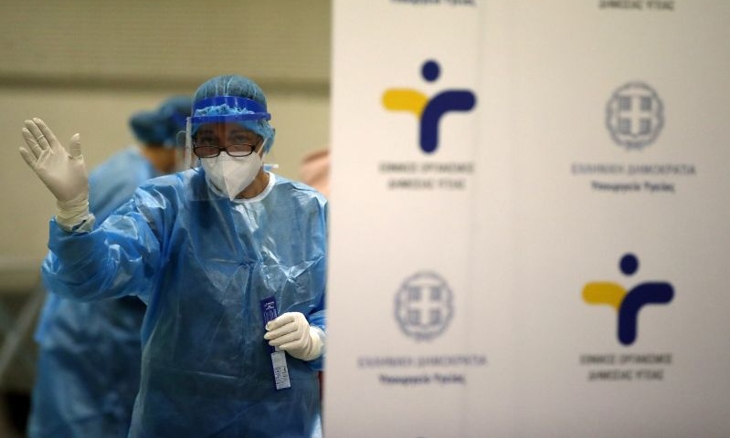 Κορονοϊός: Εφιάλτης! 865 κρούσματα σε 24 ώρες - 86 διασωληνωμένοι