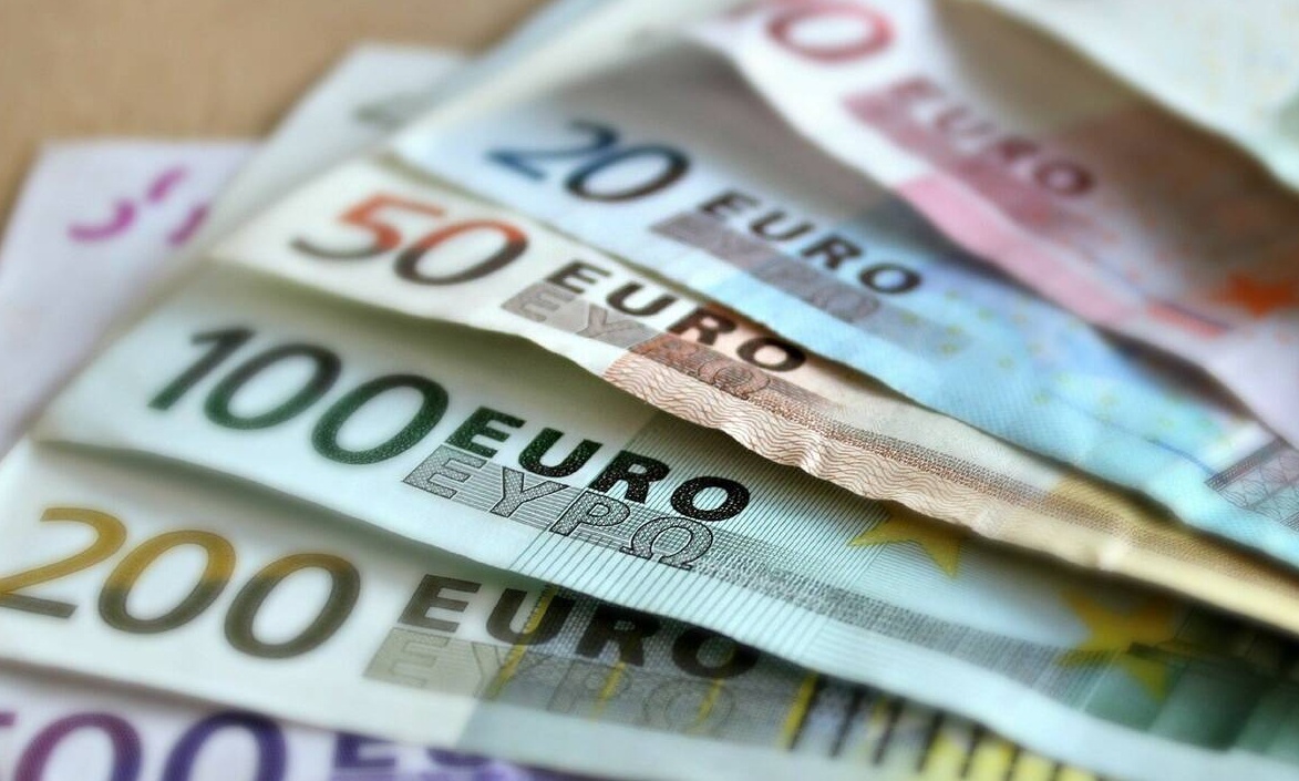 Συντάξεις: Ποιοι θα ευνοηθούν από τους νέους συντελεστές