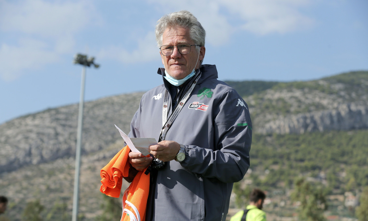 Παναθηναϊκός: Ουγγρος βοηθός, γυμναστής ο Σταυρινός