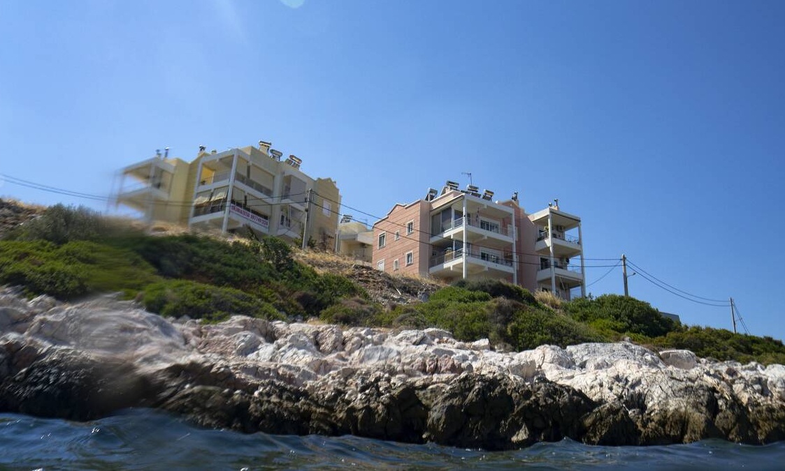 Μειώνεται ο φόρος μεταβίβασης για τις οικογένειες που αποκτούν πρώτη κατοικία