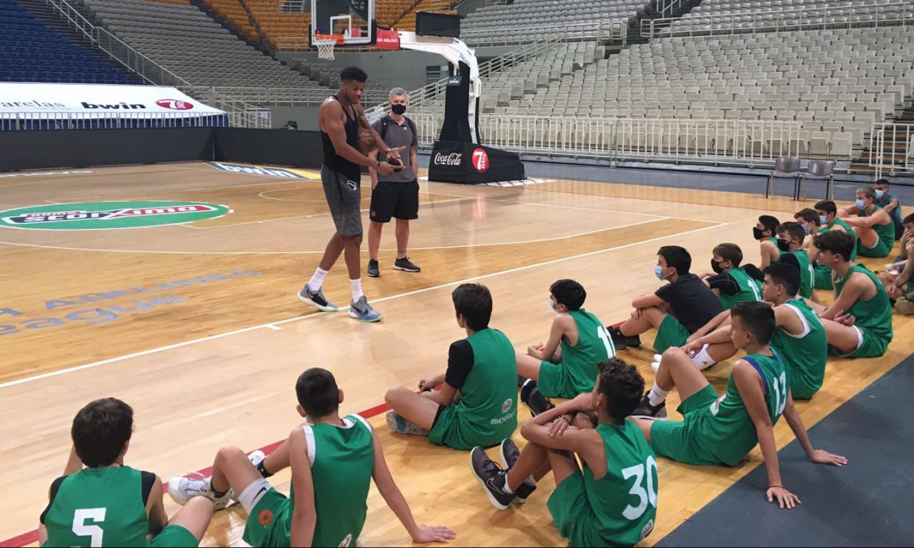 Παναθηναϊκός ΟΠΑΠ: Έκπληξη με Αντετοκούνμπο (photos)