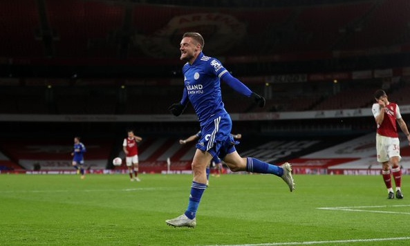 Λέστερ: Με εκτελεστή Βάρντι πήρε το ντέρμπι με Άρσεναλ και ετοιμάζεται για ΑΕΚ (video+photos)