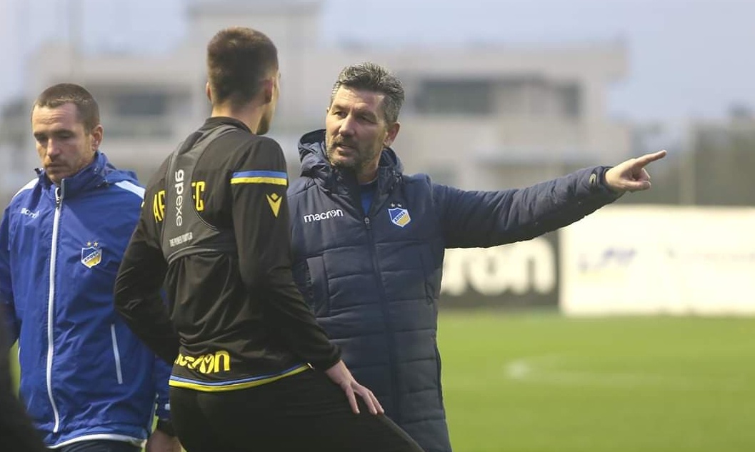 Επίσημο: Τέλος ο Ουζουνίδης από τον ΑΠΟΕΛ